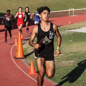 Meet your Posher, Fernando